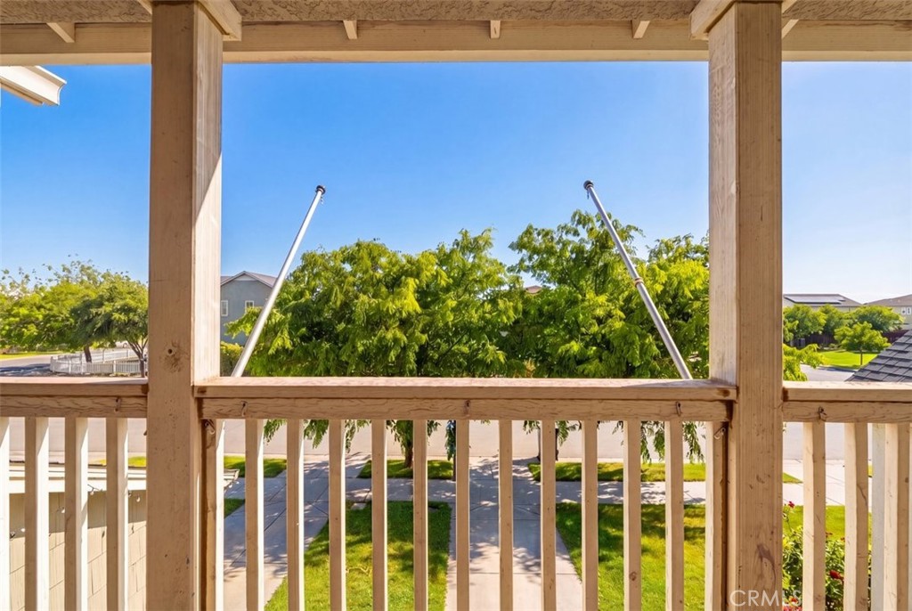 1574 Hearthsong Dr, Manteca, CA 95337