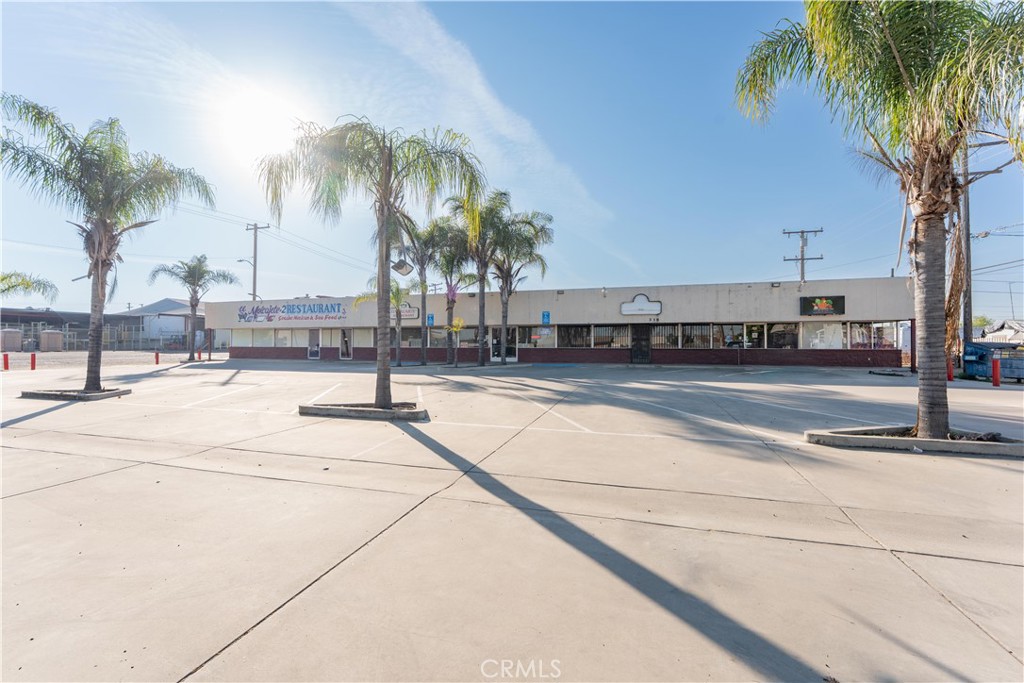 344 W Honolulu, Lindsay, CA 93247