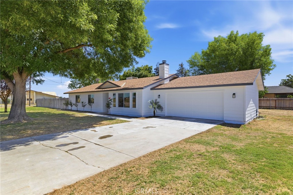 29991 Riverside, Shafter, CA 93263