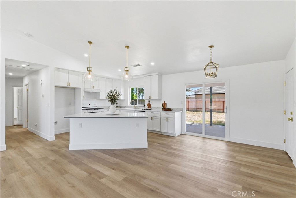 29991 Riverside, Shafter, CA 93263