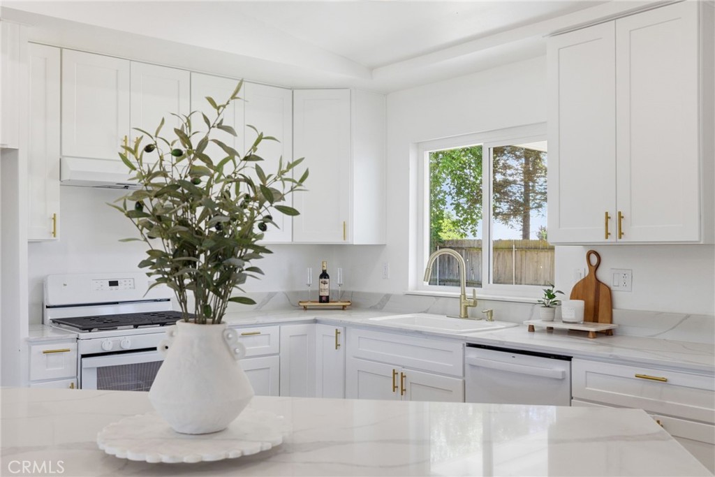 29991 Riverside, Shafter, CA 93263