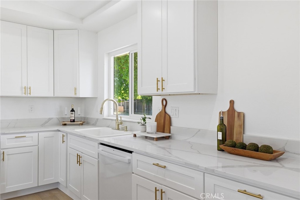 29991 Riverside, Shafter, CA 93263