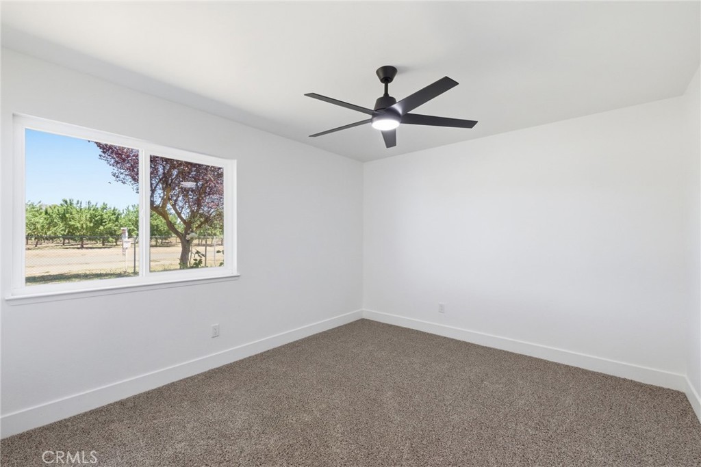 29991 Riverside, Shafter, CA 93263