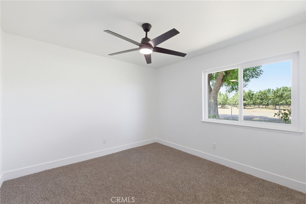 29991 Riverside, Shafter, CA 93263