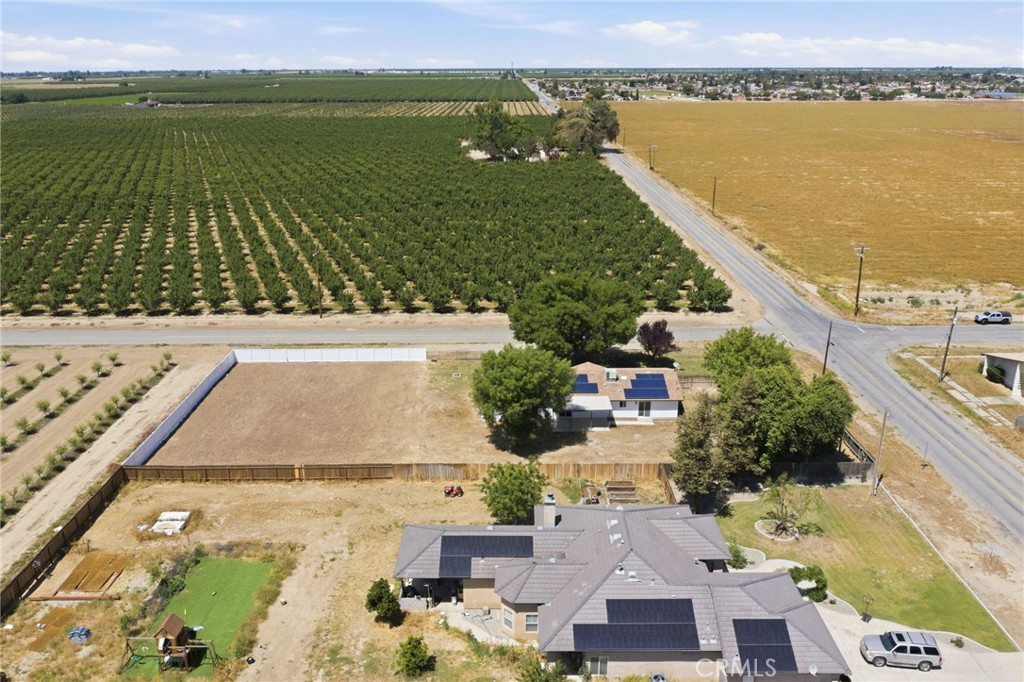 29991 Riverside, Shafter, CA 93263