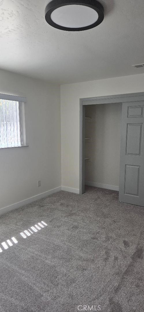 1138 Valley St, Visalia, CA 93277
