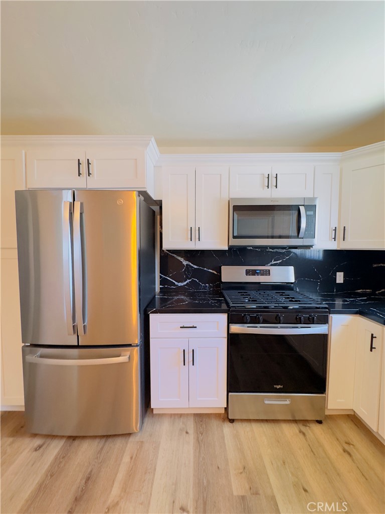 1138 Valley St, Visalia, CA 93277