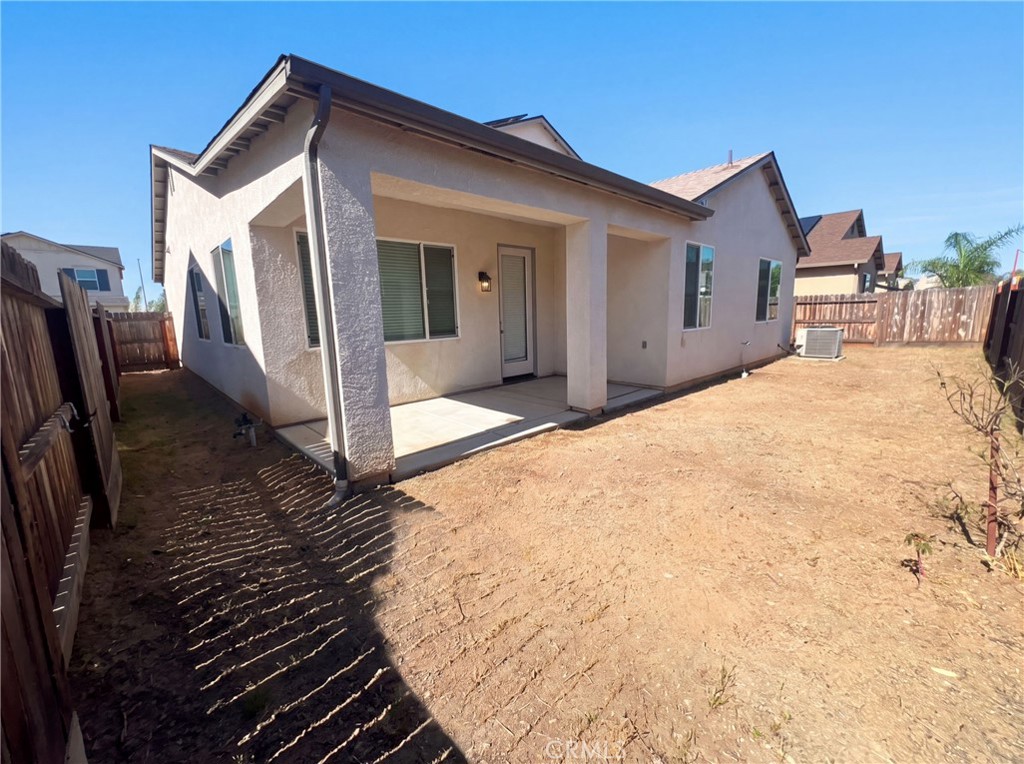 3852 Morris, Clovis, CA 93619