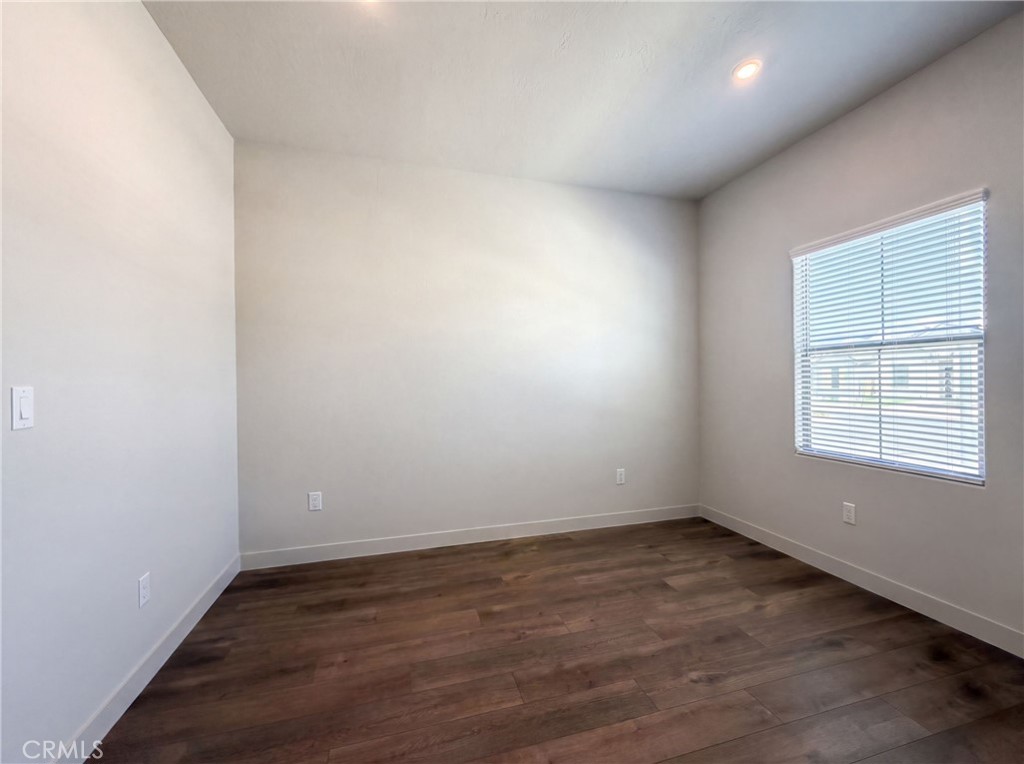 2262 N Marion, Clovis, CA 93619