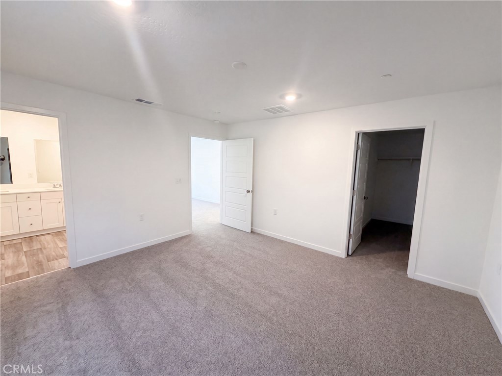 3267 Carambola, Clovis, CA 93619