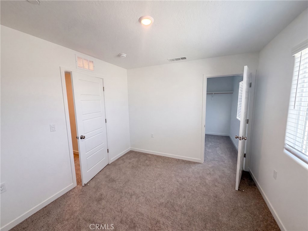 3267 Carambola, Clovis, CA 93619