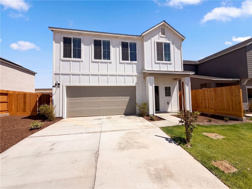 3261 Carambola, Clovis, CA 93619