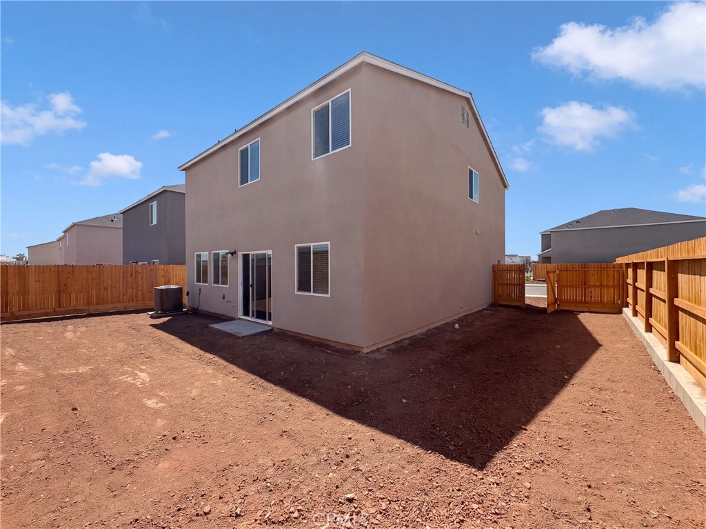 3261 Carambola, Clovis, CA 93619