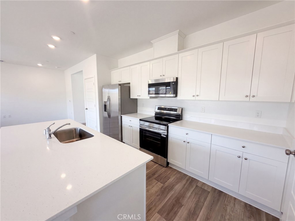 3261 Carambola, Clovis, CA 93619