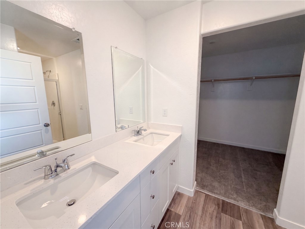 3261 Carambola, Clovis, CA 93619