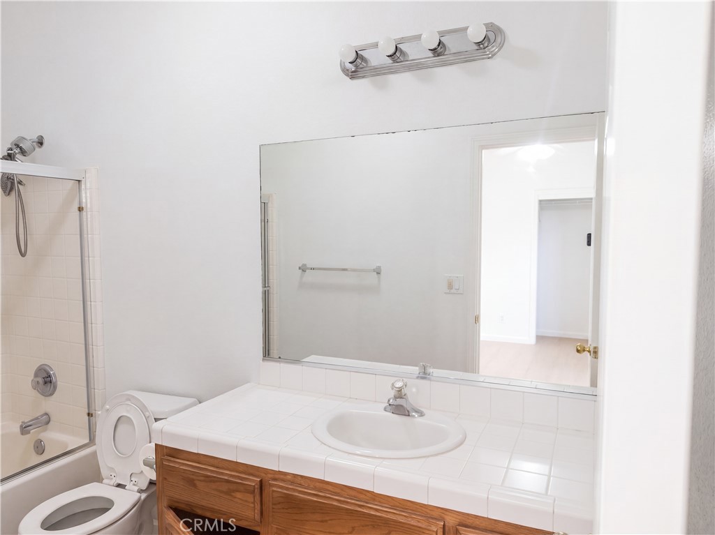 5333 W Norwich, Fresno, CA 93722