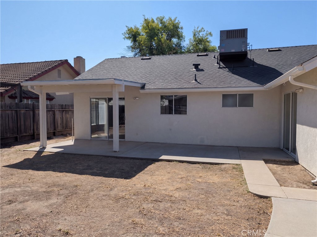 2821 Driftwood, Madera, CA 93637