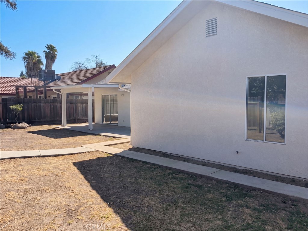 2821 Driftwood, Madera, CA 93637