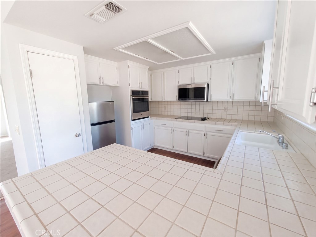 2821 Driftwood, Madera, CA 93637