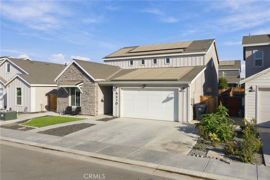 9410 Sweetgum Hill Ln, Shafter, CA 93263