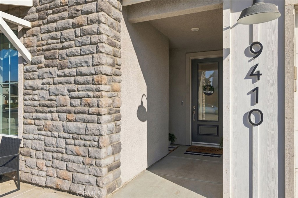 9410 Sweetgum Hill Ln, Shafter, CA 93263