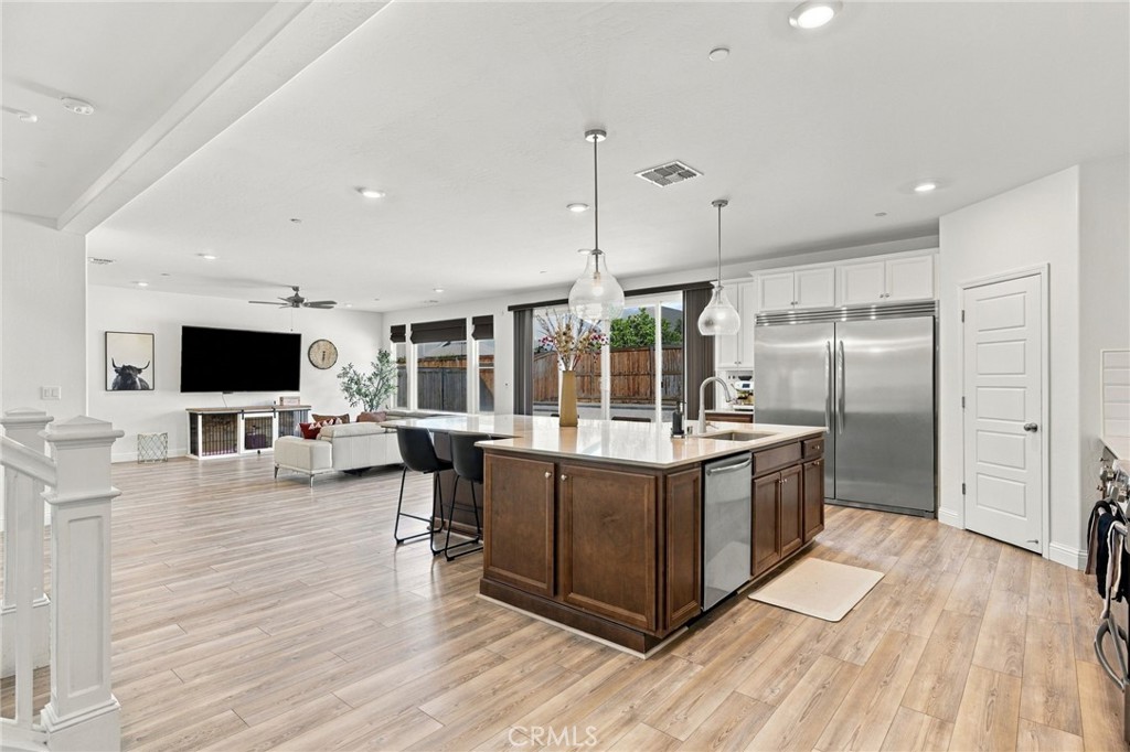 9410 Sweetgum Hill Ln, Shafter, CA 93263