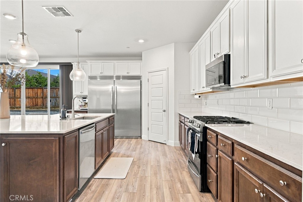 9410 Sweetgum Hill Ln, Shafter, CA 93263