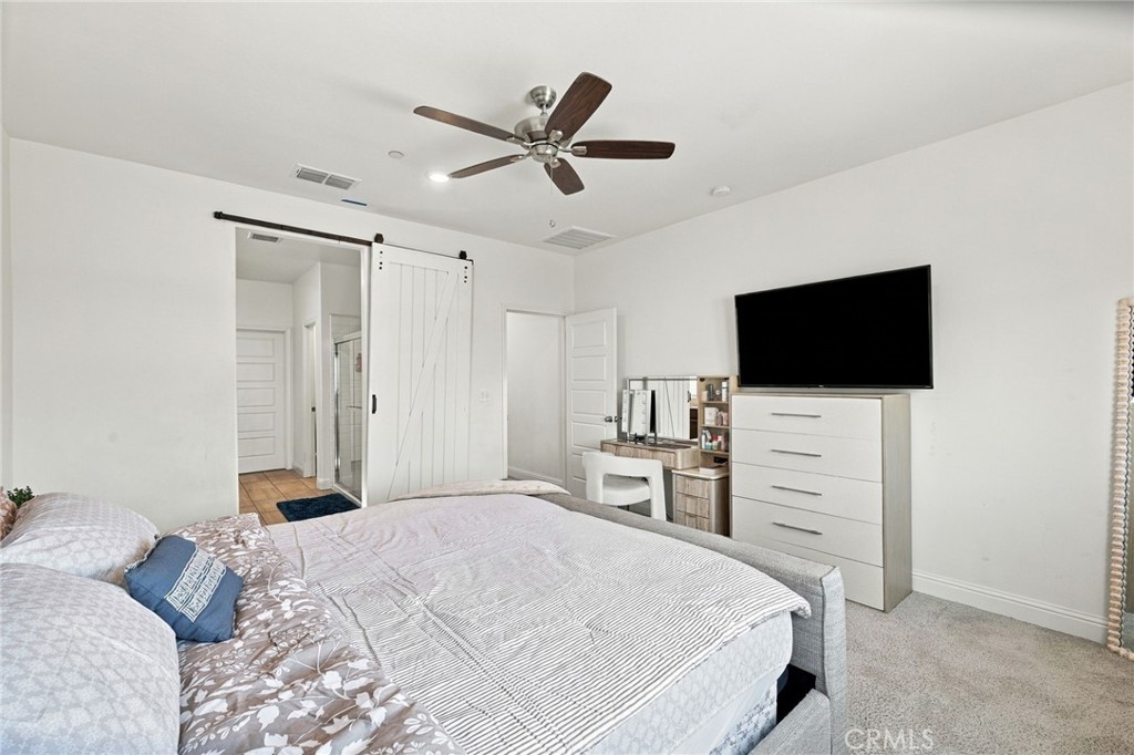 9410 Sweetgum Hill Ln, Shafter, CA 93263