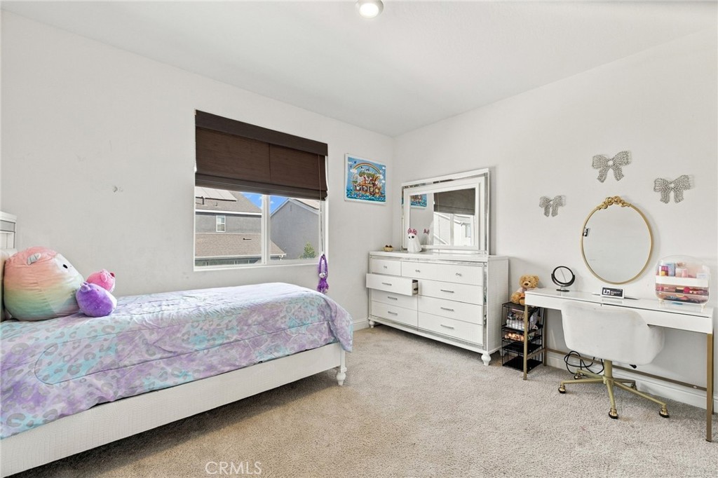 9410 Sweetgum Hill Ln, Shafter, CA 93263