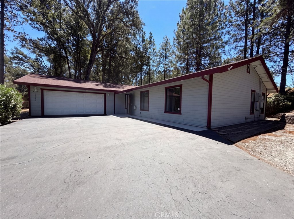 19273 Salvador Ct, Groveland, CA 95321