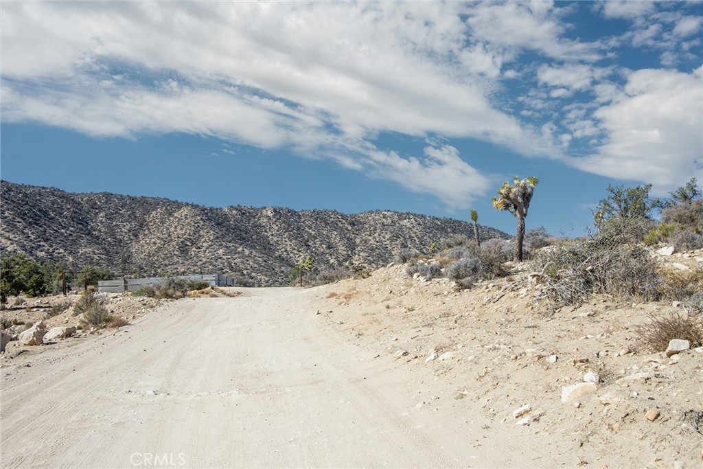 48400 Madison Rd, Pioneertown, CA 92268
