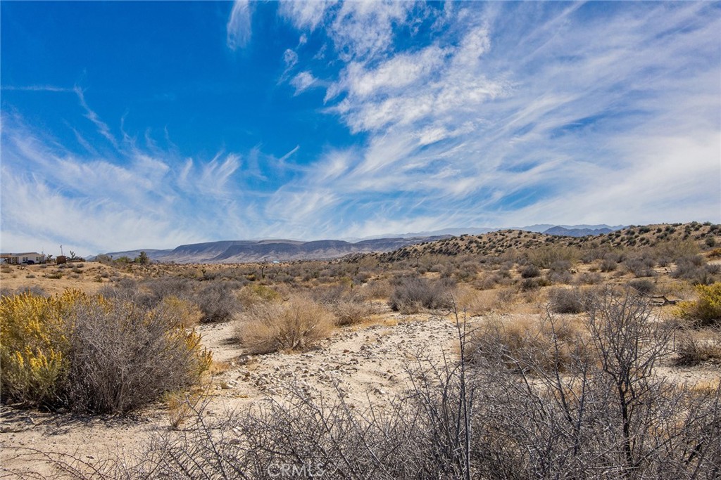 50600 Burns Canyon Rd, Pioneertown, CA 92268