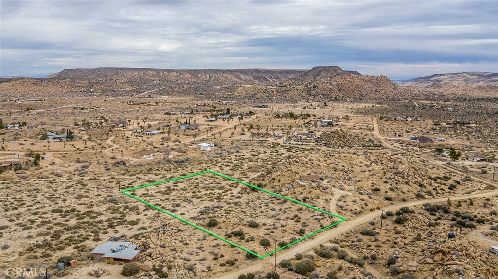 52500 Riverside Dr, Pioneertown, CA 92268