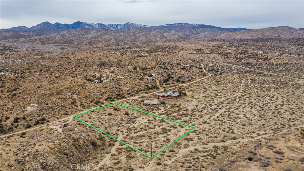 52500 Riverside Dr, Pioneertown, CA 92268