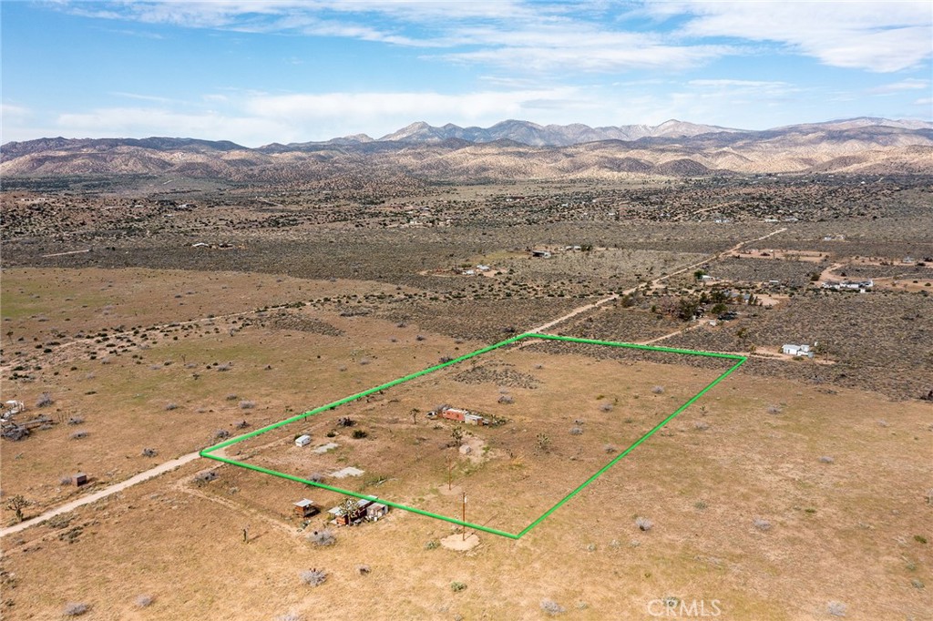 52550 Geronimo Trl, Pioneertown, CA 92268