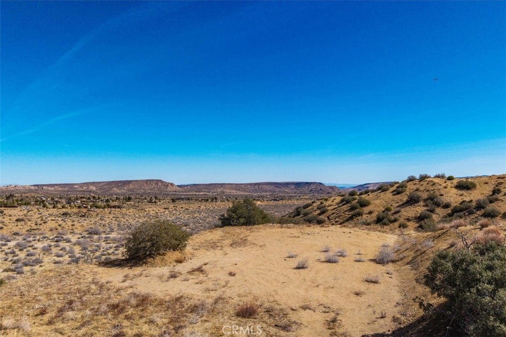 2841 Tumbleweed Trl, Pioneertown, CA 92268