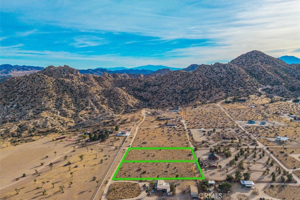 53670 Annie Oakley Rd, Pioneertown, CA 92268