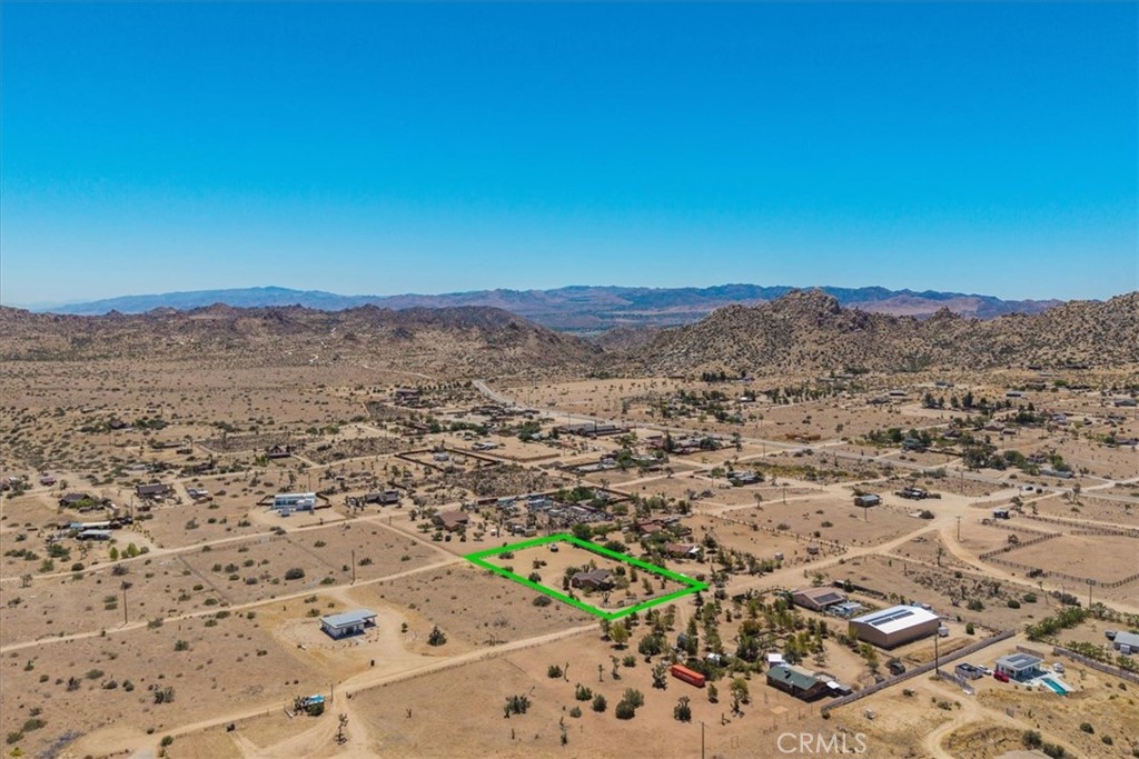 5175 Tom Mix Rd, Pioneertown, CA 92268