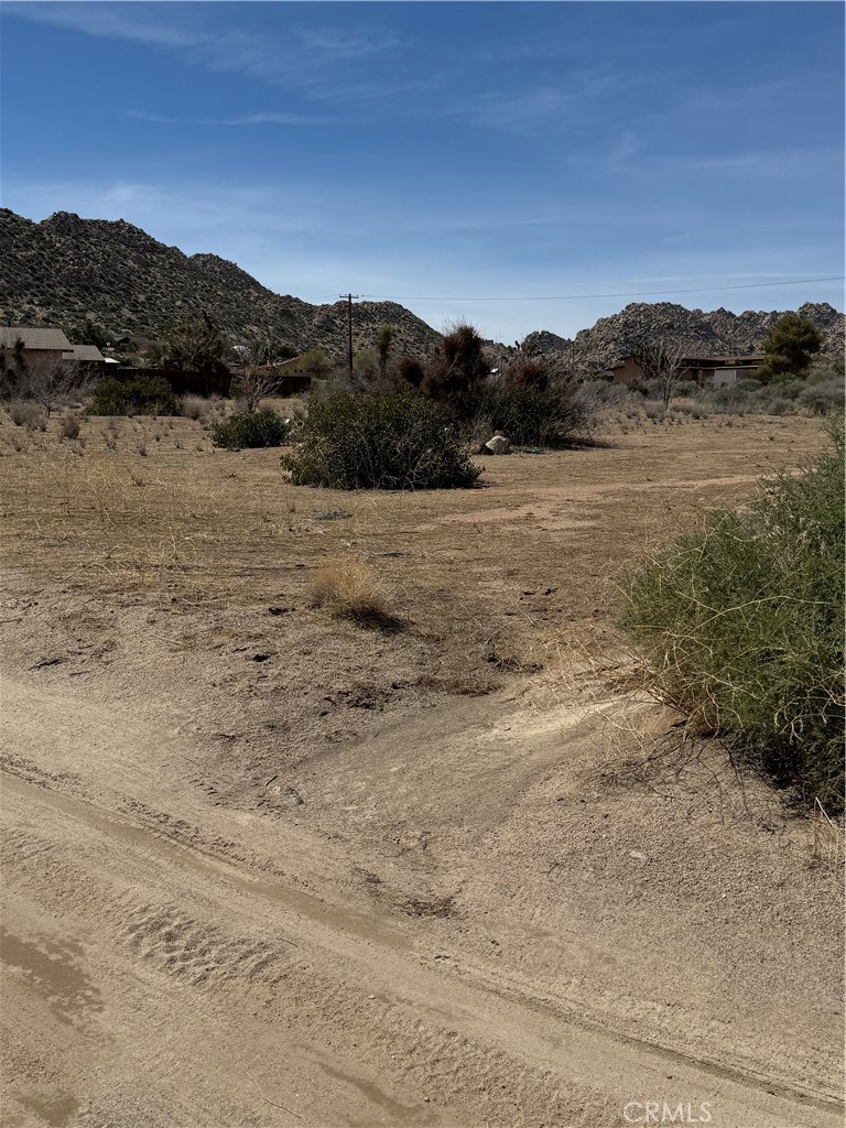 0 Minna Gombell, Pioneertown, CA 92268