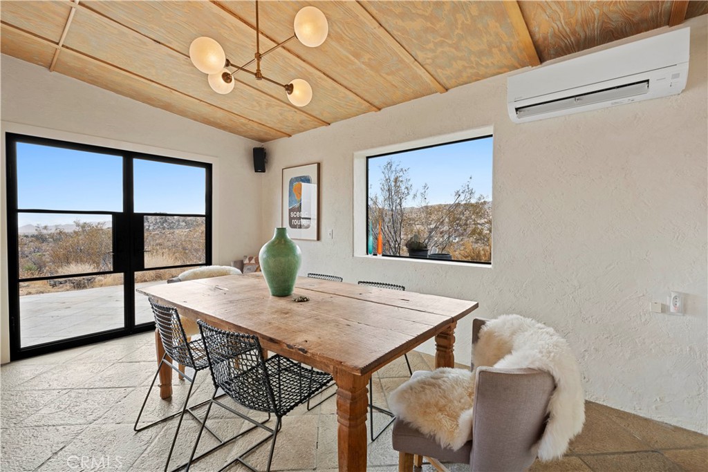 51222 Gamma Gulch Rd, Pioneertown, CA 92268