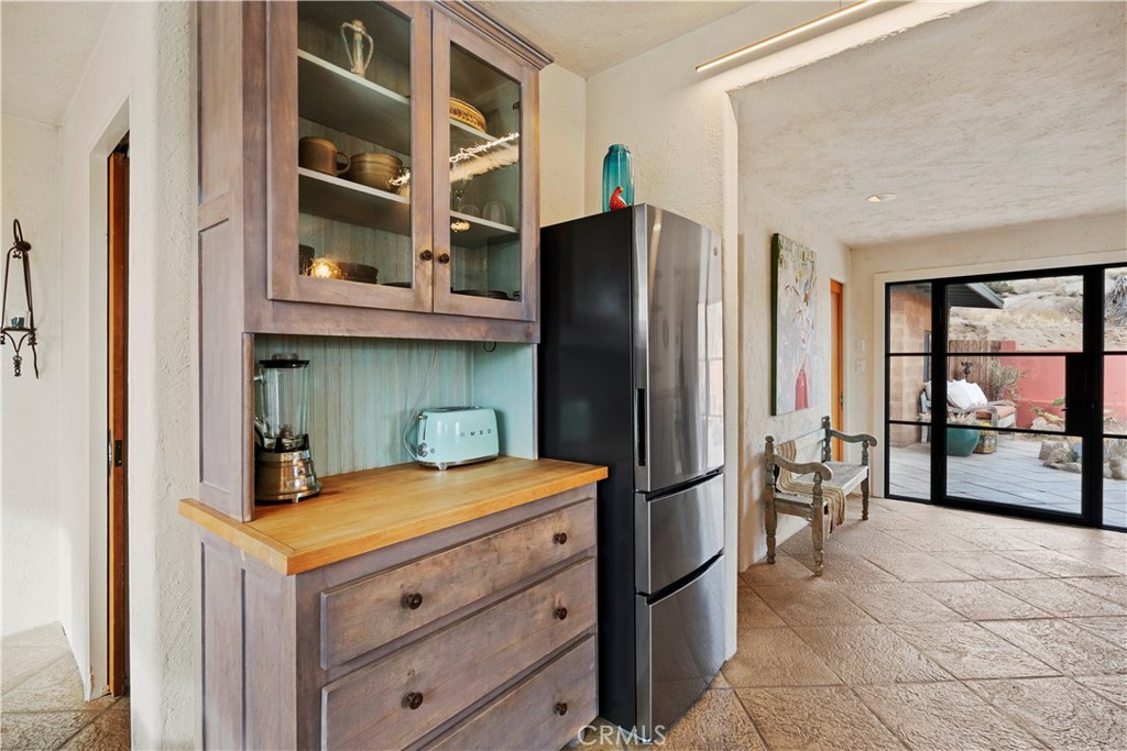 51222 Gamma Gulch Rd, Pioneertown, CA 92268