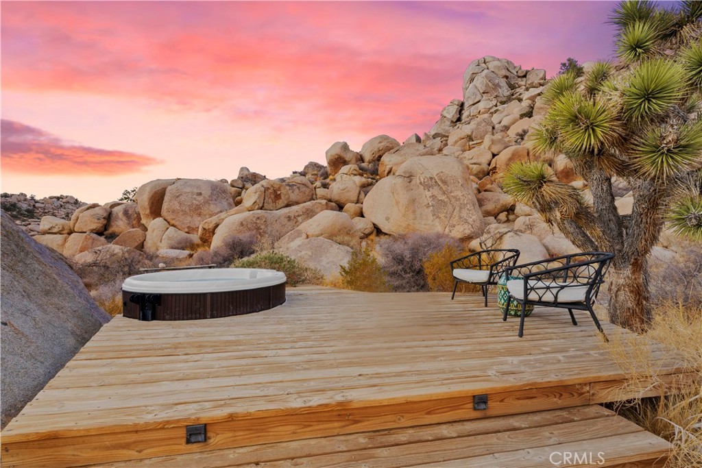 51222 Gamma Gulch Rd, Pioneertown, CA 92268