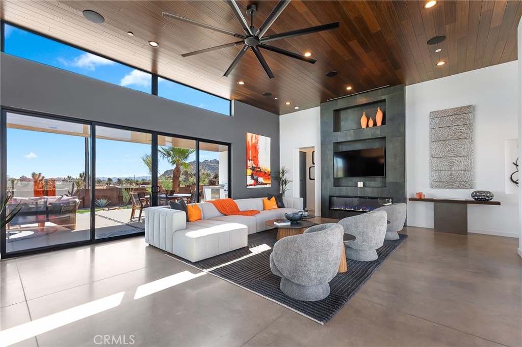 5165 Roy Rogers, Pioneertown, CA 92268