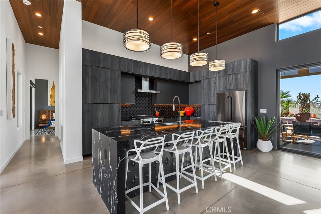 5165 Roy Rogers, Pioneertown, CA 92268