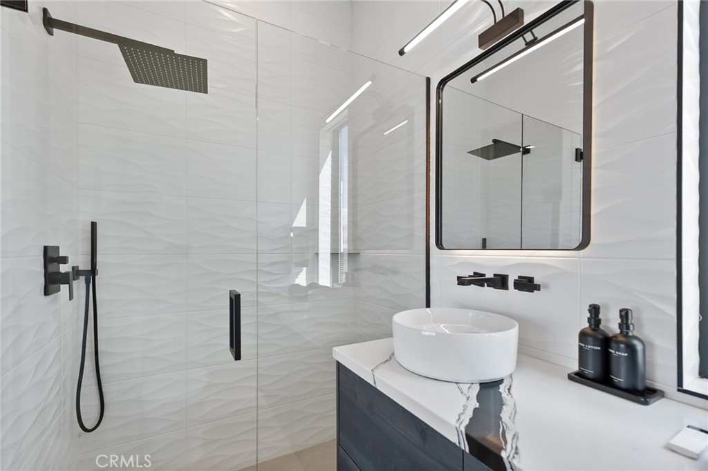 5165 Roy Rogers, Pioneertown, CA 92268