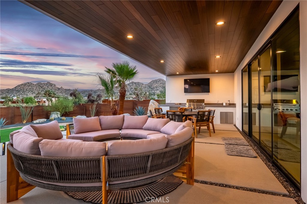 5165 Roy Rogers, Pioneertown, CA 92268