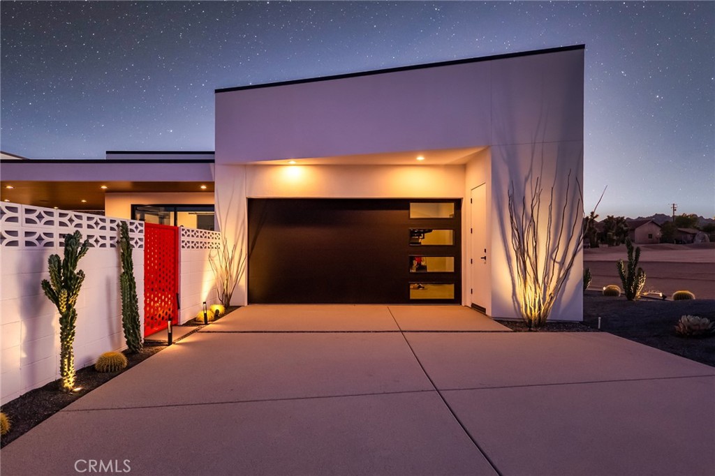 5165 Roy Rogers, Pioneertown, CA 92268