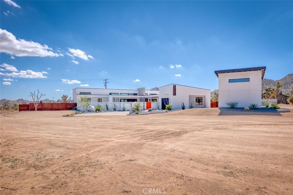 5165 Roy Rogers, Pioneertown, CA 92268