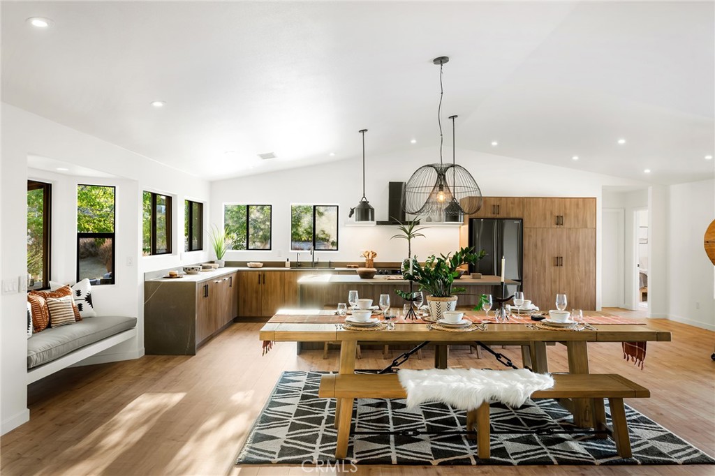 53655 Annie Oakley Rd, Pioneertown, CA 92268