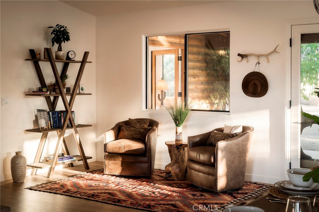 53655 Annie Oakley Rd, Pioneertown, CA 92268